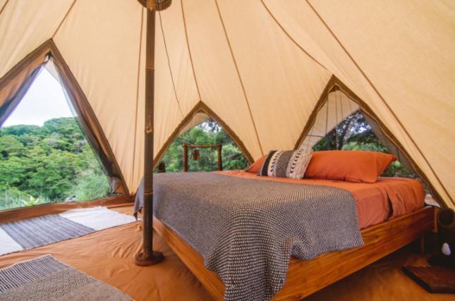 Holos Retreat Center: The Entire Ridge Basecamp Baru ภายนอก รูปภาพ